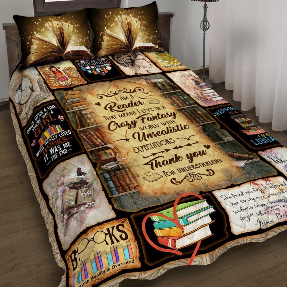 A Reader Quilt Bedding Set