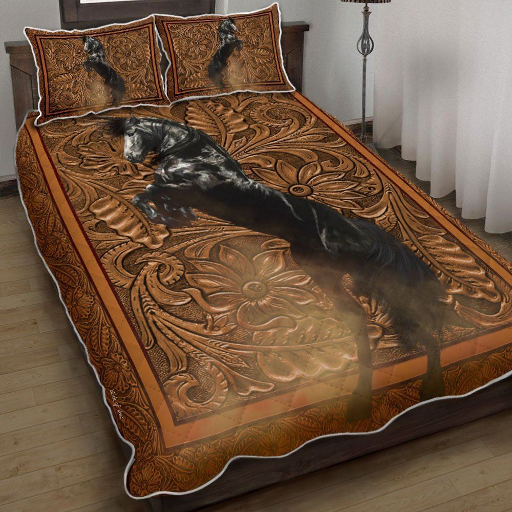 Black Horse Quilt Bedding Set 2