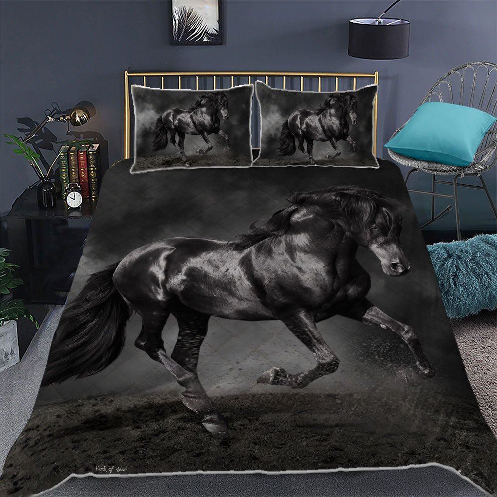 Black Horse Quilt Bedding Set Giftcustom