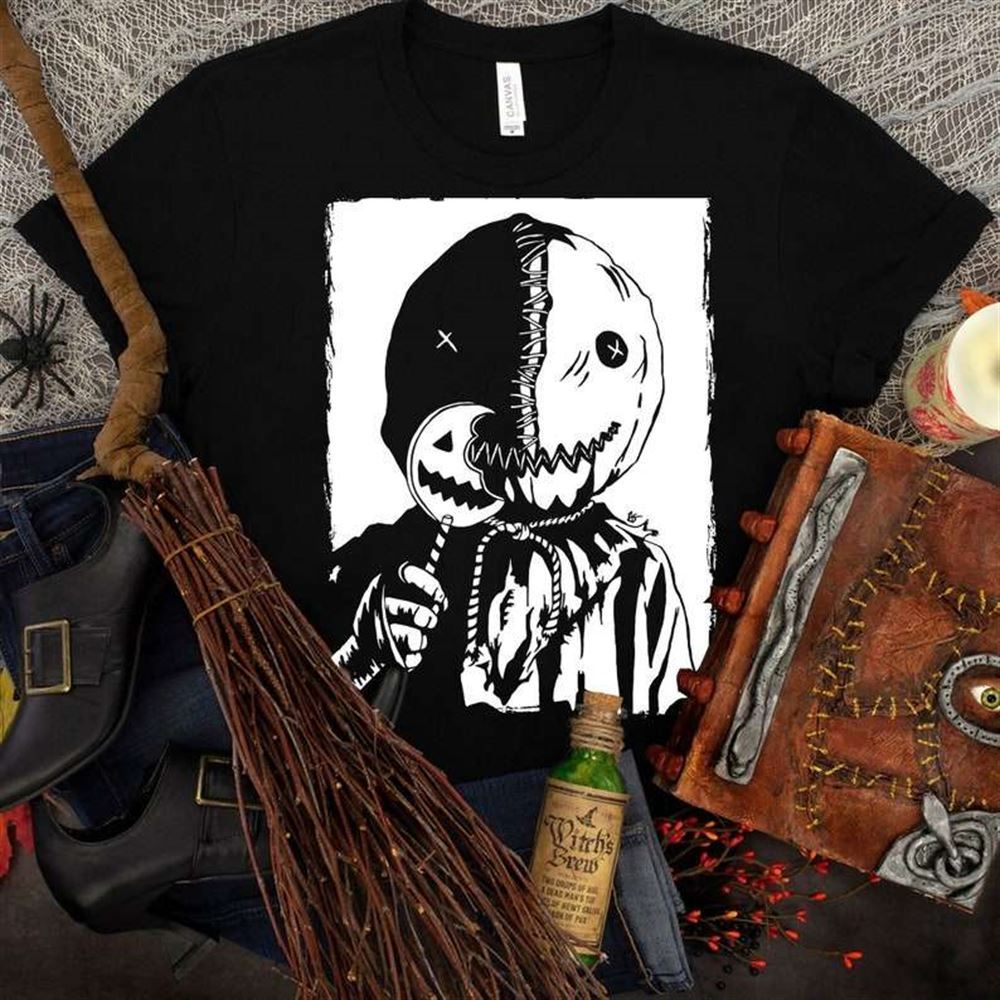 Trick R Treat Halloween T-shirt